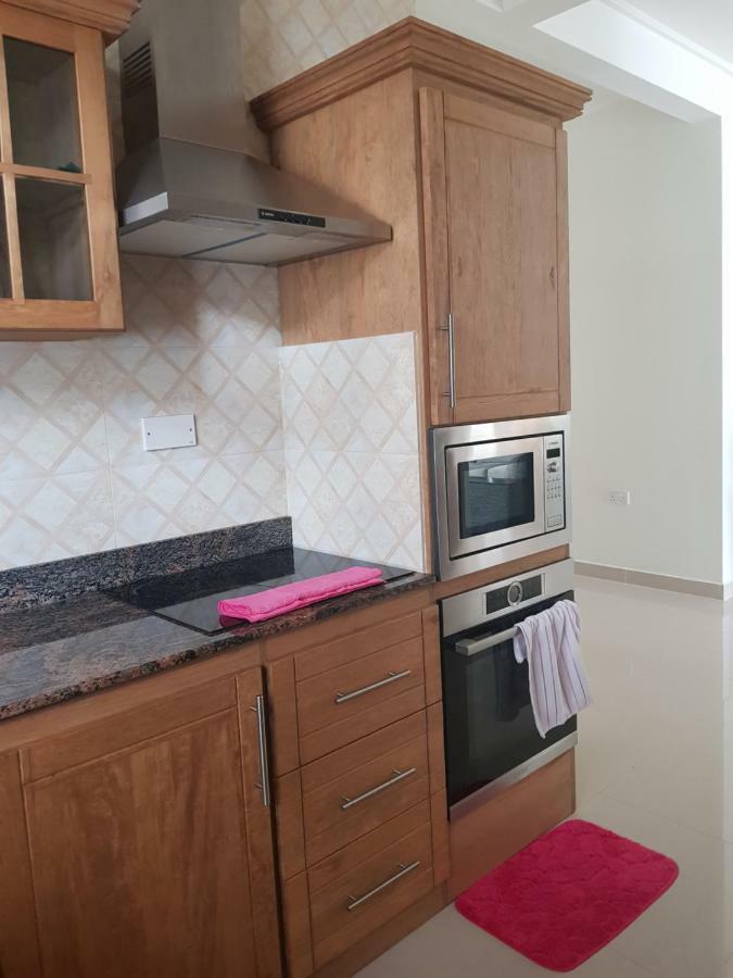 אנסה רויאל Maison Cattleya Selfcatering Apartment מראה חיצוני תמונה