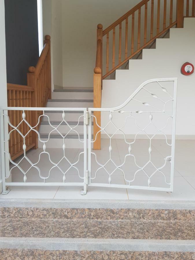 אנסה רויאל Maison Cattleya Selfcatering Apartment מראה חיצוני תמונה