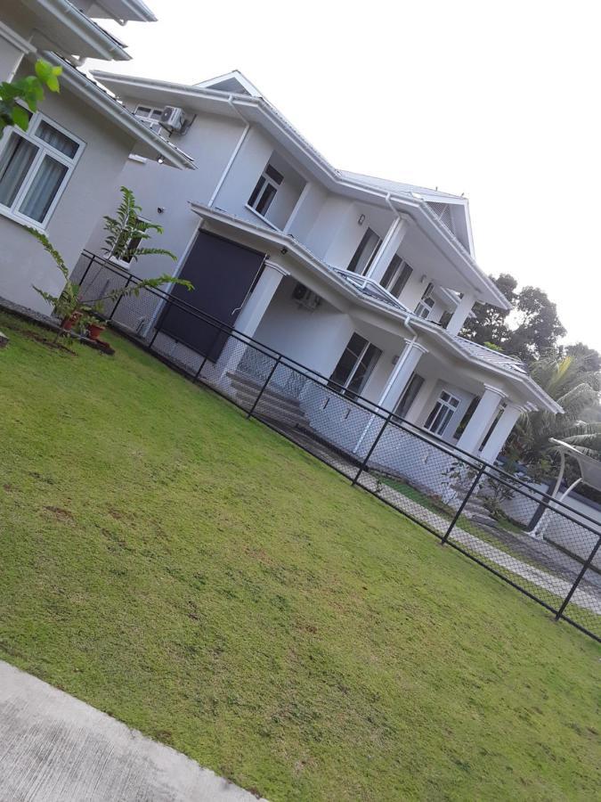 אנסה רויאל Maison Cattleya Selfcatering Apartment מראה חיצוני תמונה